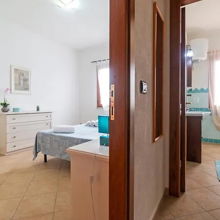 La Corte Di Anastasia דירה Torpè